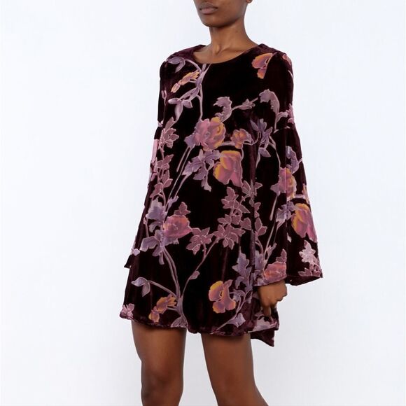 Love Riche Wine Velour Floral Dress Size Medium - Picture 1 of 6